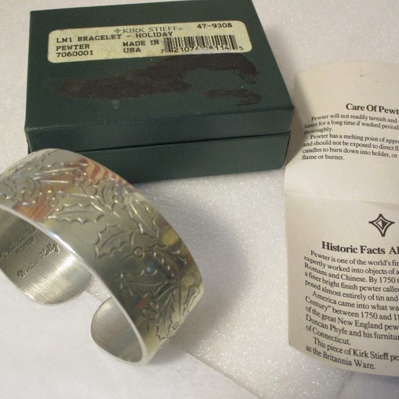 Kirk Stieff Winter Holly Wide Pewter Cuff Bracelet Bangle Original - Picture 6 of 10